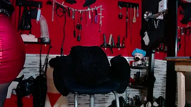 Miss Mirandaa online show from March 19, 11:36 am