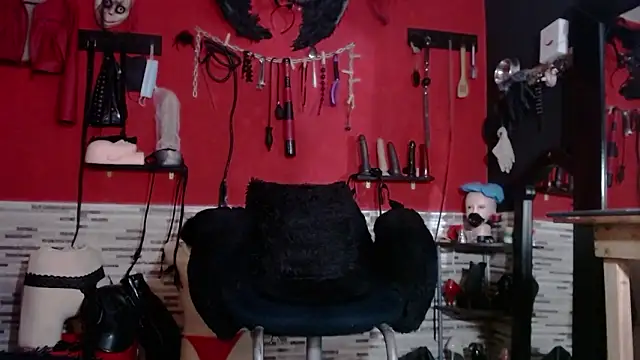 Miss Mirandaa online show from March 20, 11:04 am