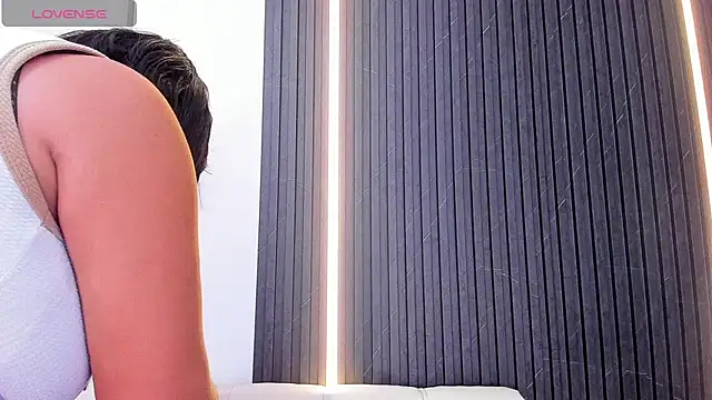 Gabrielaa Miller  online show from October 1, 7:53 pm