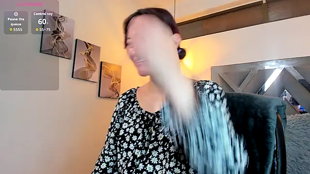 Candy Hott7 online show from October 9, 8:40 pm