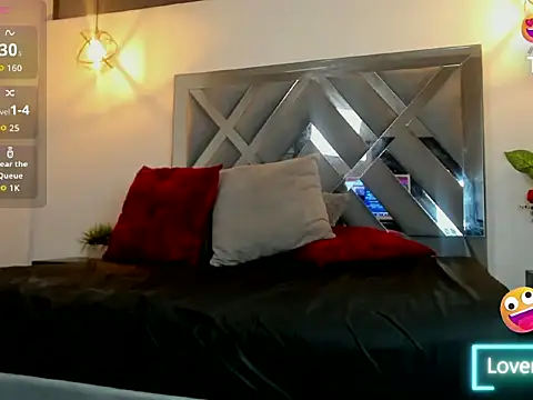 Candy Hott7 online show from October 17, 8:00 pm