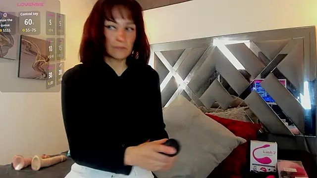 Candy Hott7 online show from November 20, 8:30 pm