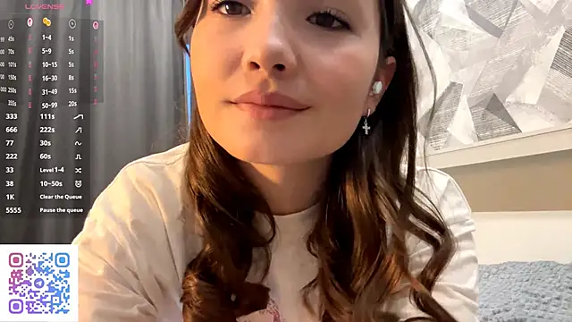 KiraVelvet online show from October 21, 2:07 pm