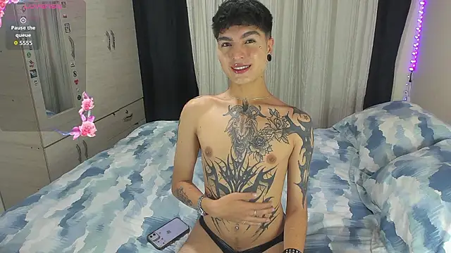 Dark luckyyy online show from February 14, 9:33 pm