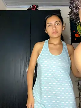 Nezuko-uWux online show from September 30, 6:29 am