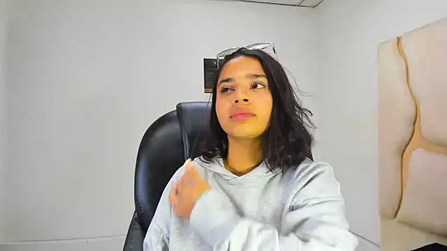 ScarletDoll online show from October 28, 3:32 am