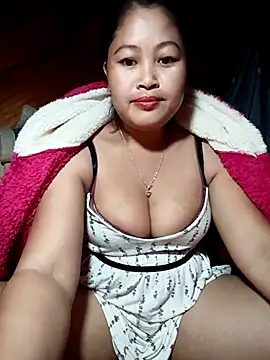 maycuc123 online show from December 18, 9:48 am