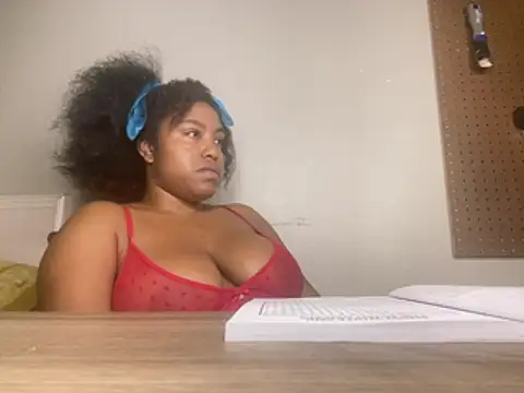 princesslivv online show from June 10, 3:18 am