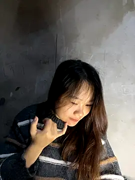 Snapshot of Hinne07 chatting on November 20, 1:17 am Hinne07 online show from November 20, 1:17 am