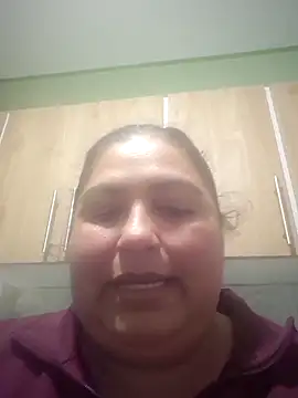 curvy diva  online show from October 1, 2:17 am