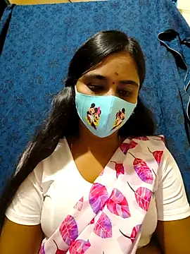 mini-queen online show from November 5, 4:29 pm