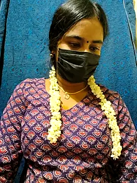 mini-queen online show from March 26, 11:05 am