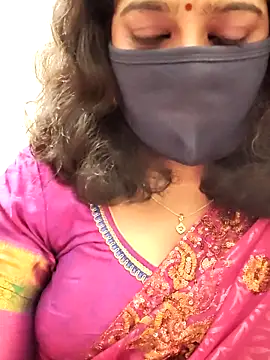 saritha29 online show from October 5, 4:38 pm