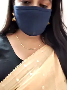 Snapshot of saritha29 chatting on June 17, 5:03 pm saritha29 online show from June 17, 5:03 pm