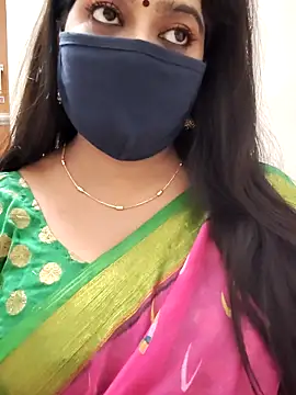 Snapshot of saritha29 chatting on June 18, 5:17 pm saritha29 online show from June 18, 5:17 pm