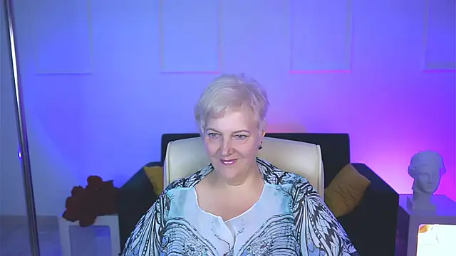 MaryMogan online show from September 11, 8:36 am