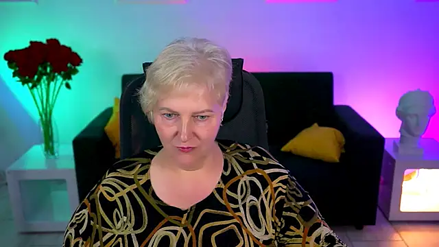 MaryMogan online show from September 16, 1:45 pm