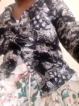 Snapshot of joyajaan911 chatting on September 12, 3:39 am joyajaan911 online show from September 12, 3:39 am