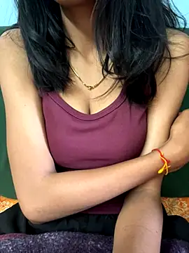 Snapshot of joyajaan911 chatting on October 11, 2:33 am joyajaan911 online show from October 11, 2:33 am