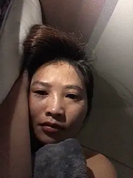 Snapshot of LiLy-0477 chatting on October 2, 5:20 pm LiLy-0477 online show from October 2, 5:20 pm