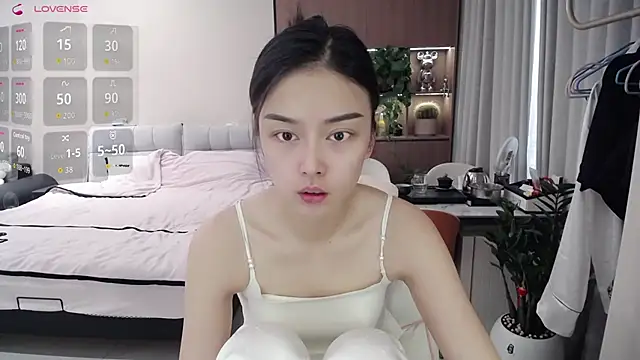 Snapshot of Xiao-zuzongl chatting on November 14, 3:49 am Xiao-zuzongl online show from November 14, 3:49 am