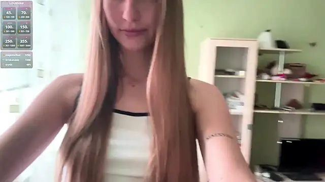 SweetJinny88 online show from October 28, 7:23 am