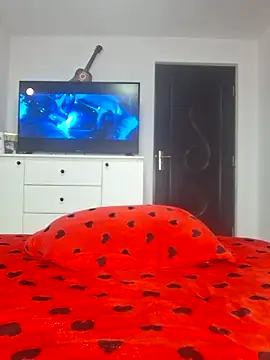 Fluturas2 online show from September 20, 10:33 pm