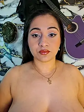 Alisson Morgann online show from May 3, 1:50 pm