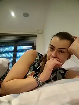 Snapshot of Carolinemiam chatting on October 30, 4:08 pm Carolinemiam online show from October 30, 4:08 pm