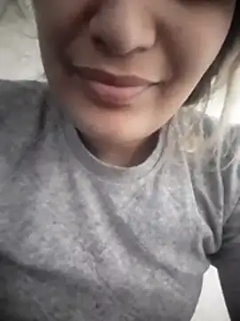 Snapshot of Joojo-sex chatting on November 9, 12:25 pm Joojo-sex online show from November 9, 12:25 pm