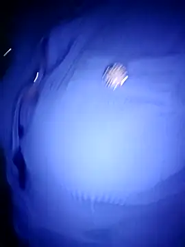 Snapshot of merylove-00 chatting on December 1, 10:26 pm merylove-00 online show from December 1, 10:26 pm