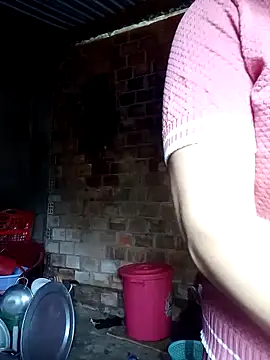 Snapshot of merylove-00 chatting on December 3, 2:41 am merylove-00 online show from December 3, 2:41 am