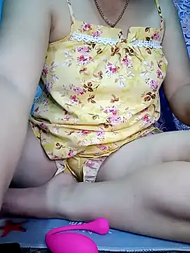 merylove-00 online show from March 1, 2:30 pm