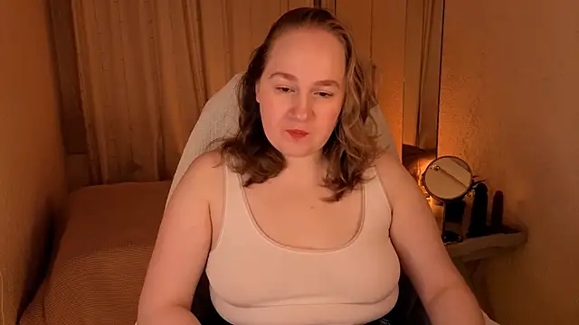 Kitty Rest  online show from May 3, 9:04 am