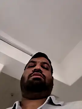 vinay smalldick online show from December 15, 2:49 am