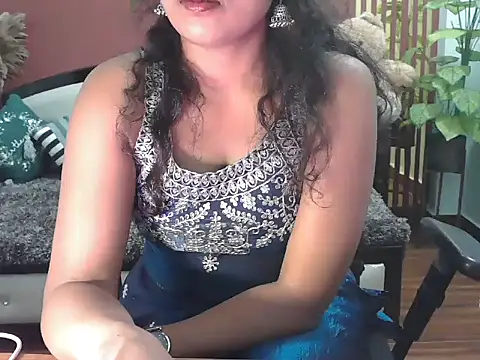 shaalu sharma online show from November 29, 11:30 pm