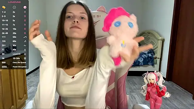 VibeQueenLucy online show from September 21, 3:13 pm