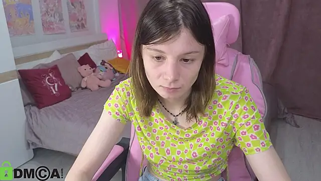 EllinEverly online show from August 9, 8:36 pm
