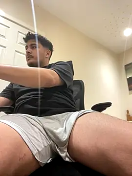 mixedcouplee69 online show from November 1, 10:23 pm