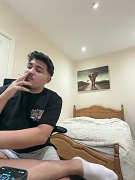 mixedcouplee69 online show from December 14, 8:02 pm