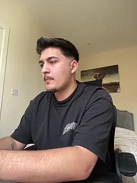 mixedcouplee69 online show from March 20, 2:44 pm