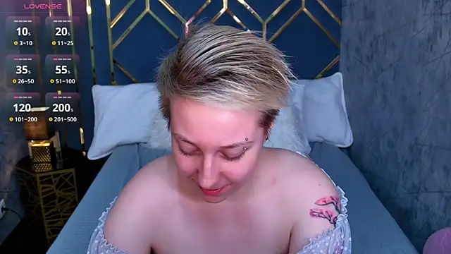 AlexandraGreen online show from February 9, 9:19 pm