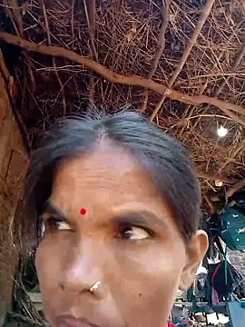 Snapshot of Sapn_aa chatting on October 5, 4:22 am Sapn aa online show from October 5, 4:22 am