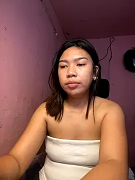 Snapshot of aniya_04 chatting on October 23, 2:44 am aniya 04 online show from October 23, 2:44 am