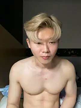 zachlee 69 online show from October 22, 8:08 pm