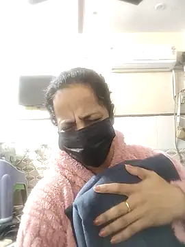 meenu bhabhi547 online show from January 15, 3:11 am