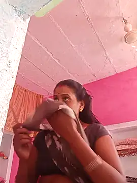 Snapshot of Rupali_hot chatting on July 5, 8:10 am Rupali hot online show from July 5, 8:10 am