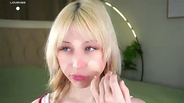 Snapshot of MarciDarugar chatting on January 7, 3:14 pm MarciDarugar online show from January 7, 3:14 pm