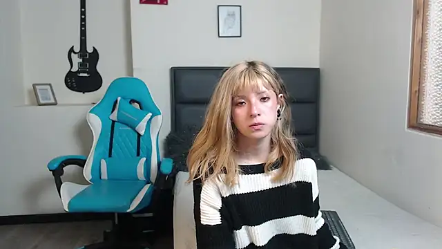 Amnesia  online show from October 15, 5:57 pm