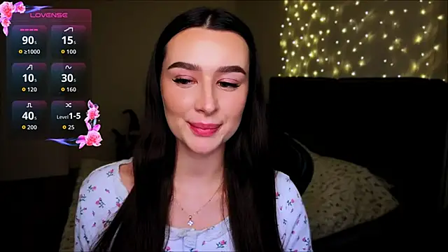 Veronica Larsson online show from February 1, 5:44 pm